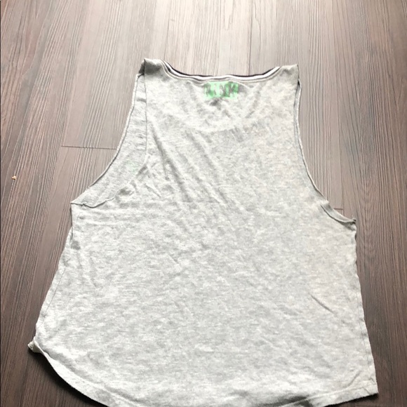 *SOLD* Victoria’s Secret PINK muscle tank - Picture 4 of 5